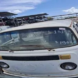 SUCATA Volkswagen Kombi 1994 1.6 3p Gasolina PARA RETIRADA DE PEÇAS