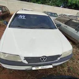 SUCATAVolkswagen Gol 2001 1.0 16v Plus 5p  PARA RETIRADA DE PEÇAS